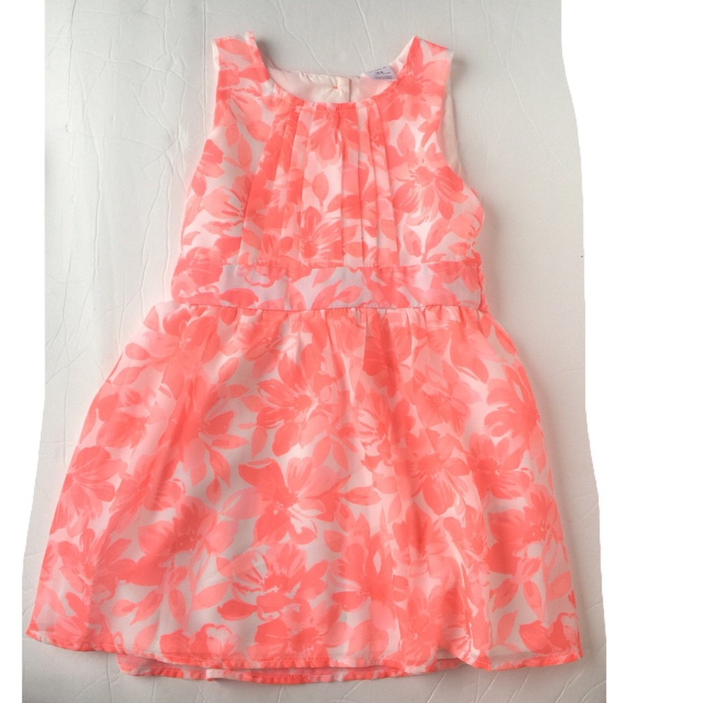 New Carter’s Dress - Picture 2 of 8